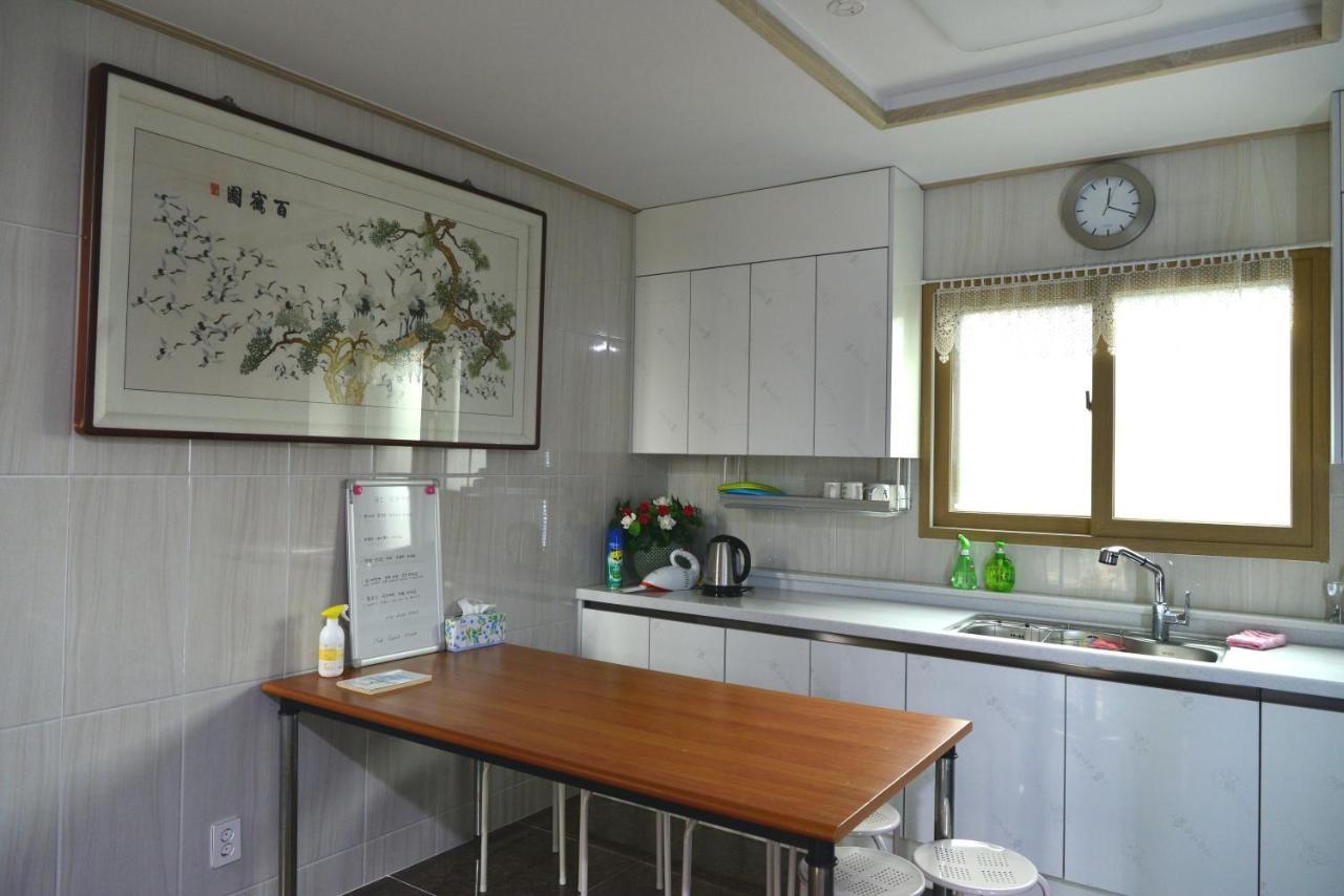 Hub Guest House Інчхон Екстер'єр фото