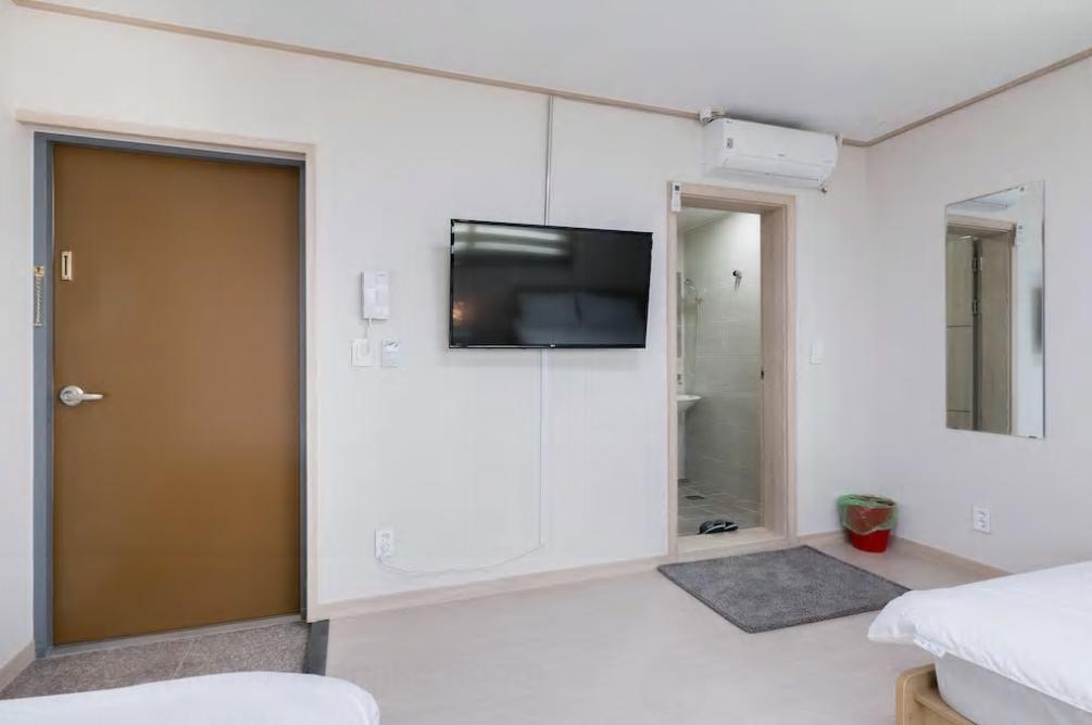 Hub Guest House Інчхон Екстер'єр фото
